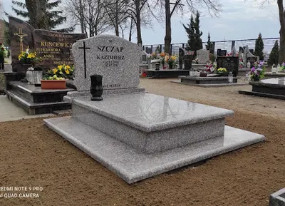 Kamieniarstwo Piła, Nagrobki Piła, Pomniki Piła - Rychlik Nagrobki